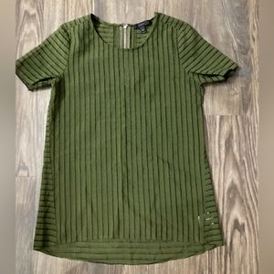 J. Crew Women’s Size 00 Green Short Sleeve Blouse